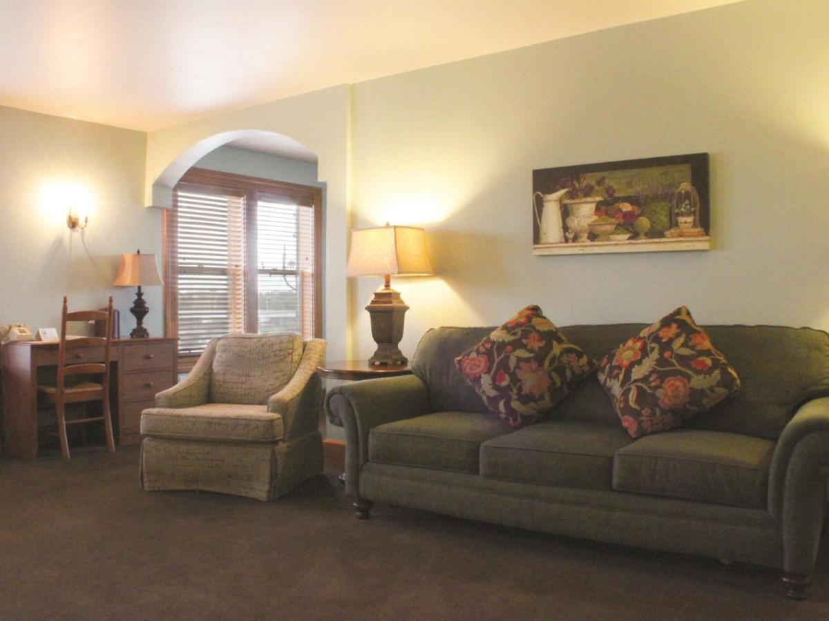 Hotel The Ennis De Pere