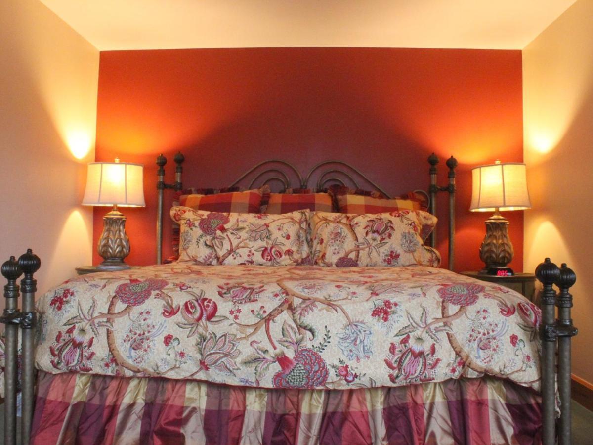 Hotel The Ennis De Pere